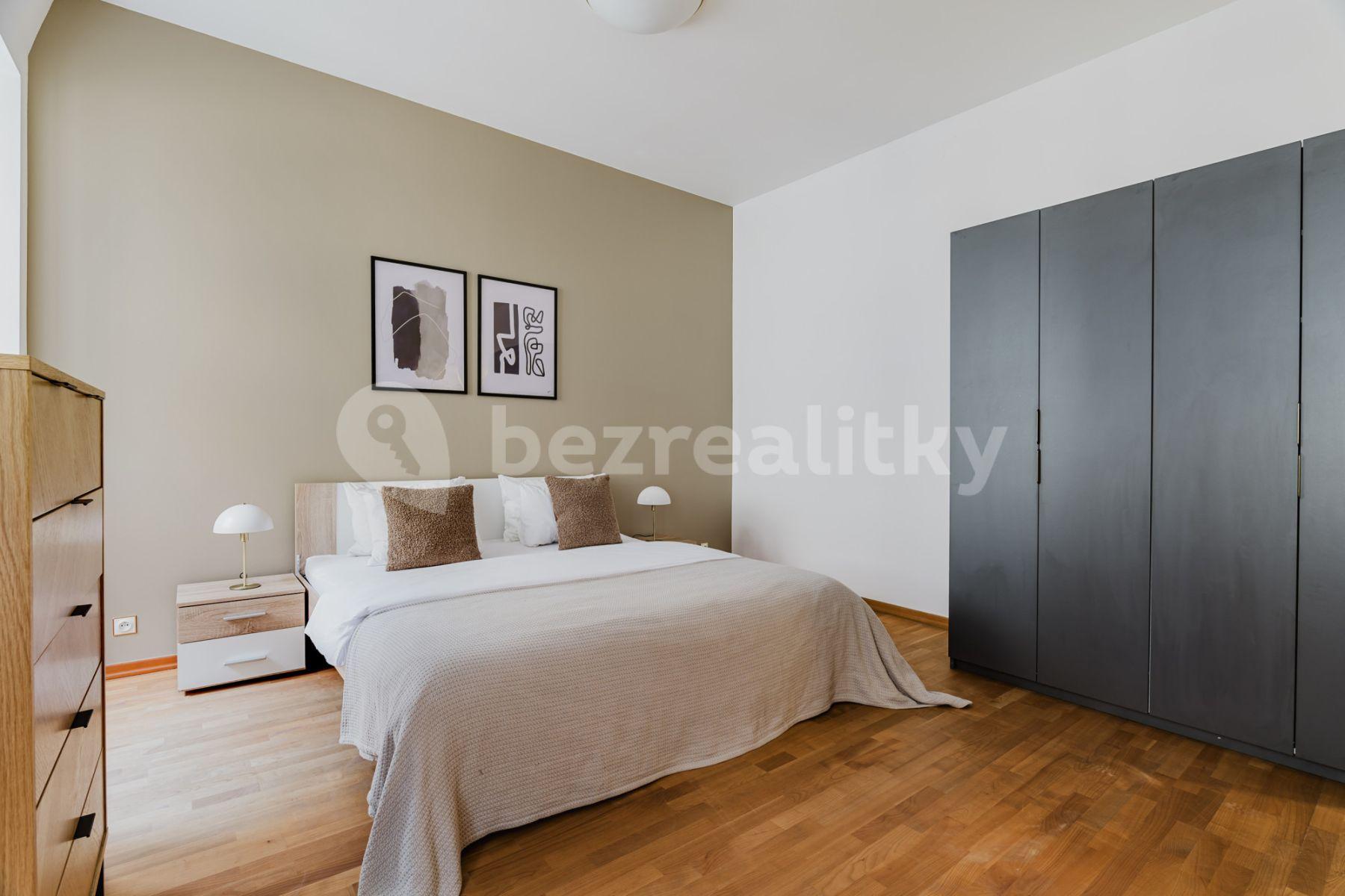 Pronájem bytu 3+1 101 m², Dlouhá, Praha, Praha