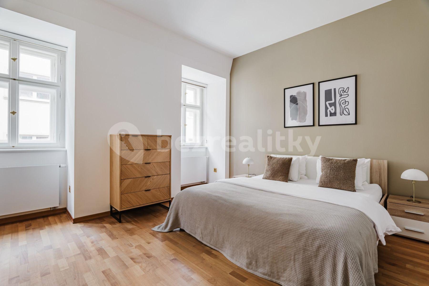 Pronájem bytu 3+1 101 m², Dlouhá, Praha, Praha