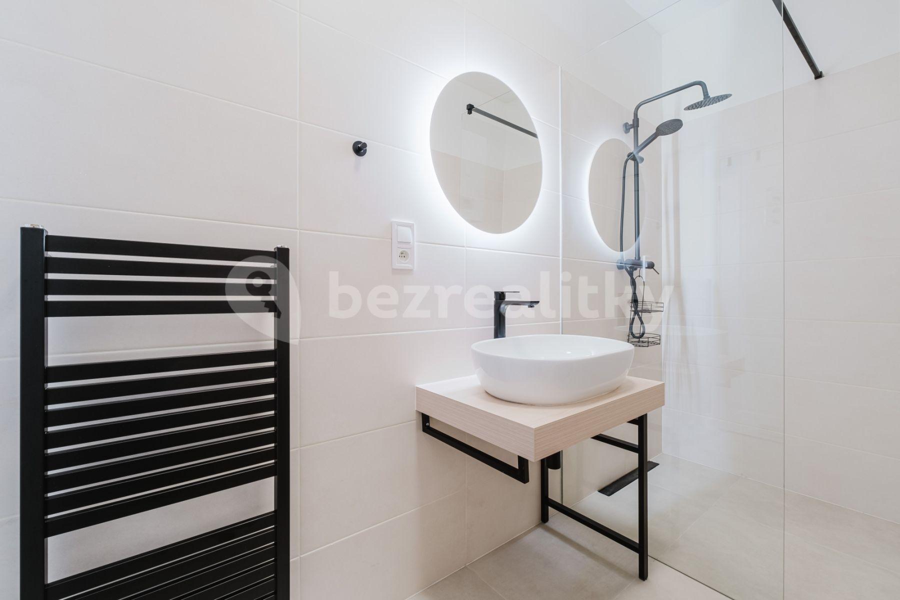 Pronájem bytu 2+1 50 m², Rostovská, Praha, Praha