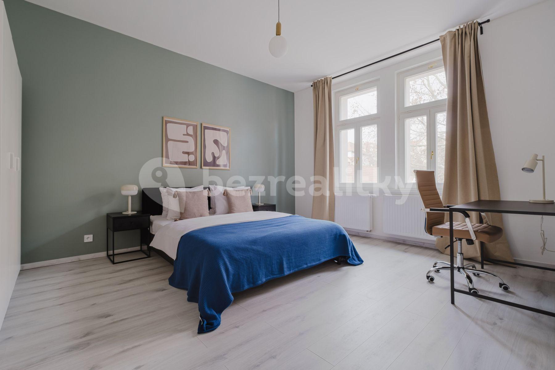 Pronájem bytu 2+1 50 m², Rostovská, Praha, Praha