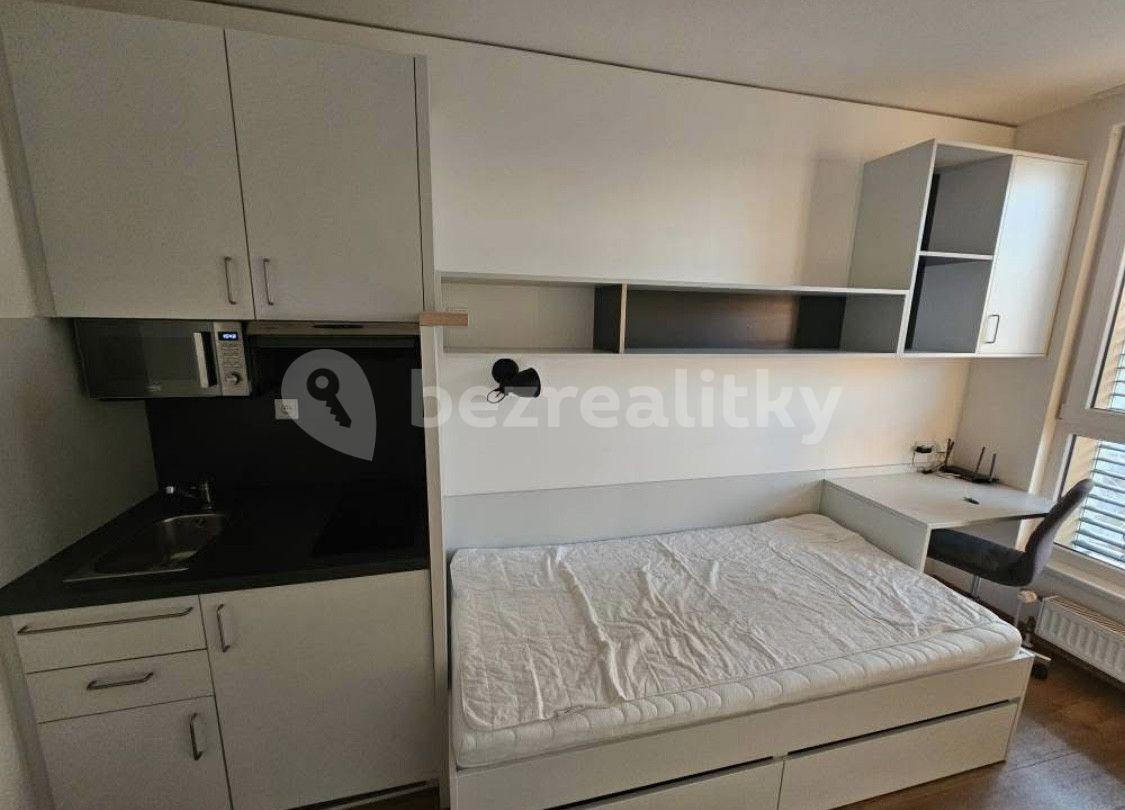 Pronájem bytu 1+1 18 m², Na Zátorách, Praha, Praha