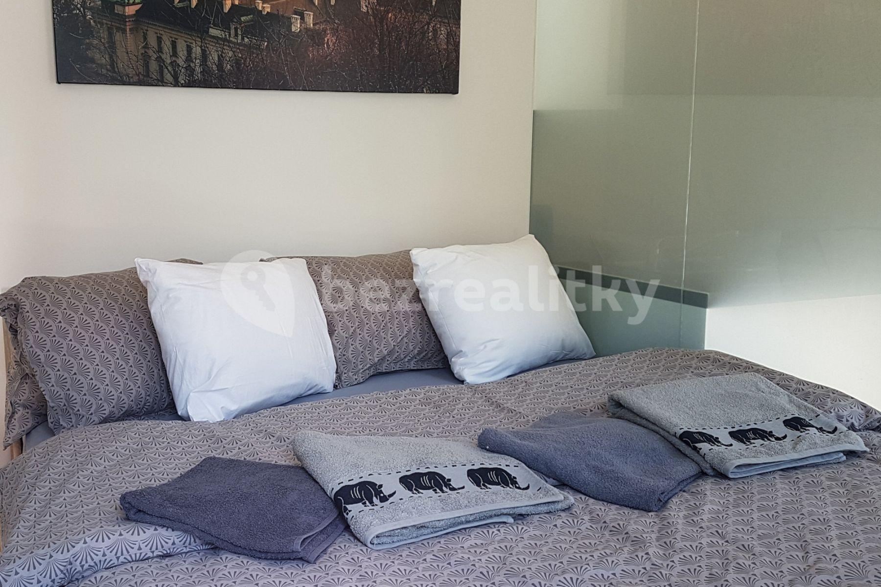 Pronájem bytu 1+kk 26 m², Kališnická, Praha, Praha