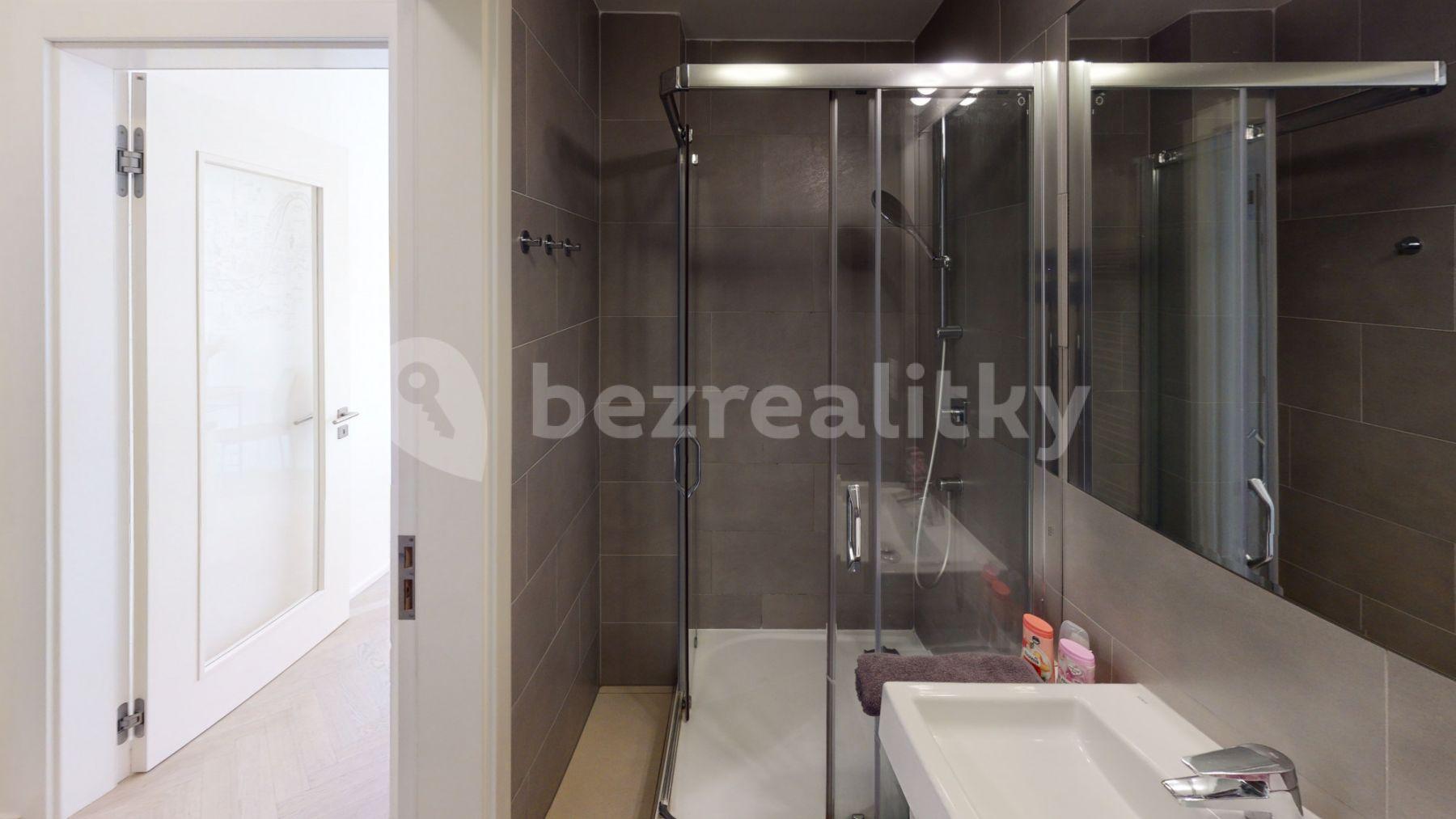 Pronájem bytu 1+kk 26 m², Kališnická, Praha, Praha