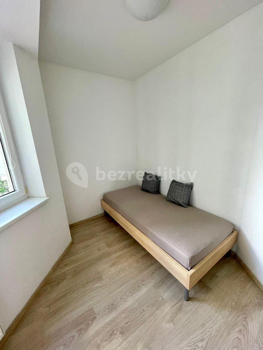 Pronájem bytu 4+1 62 m², Bosákova, Petržalka, Bratislavský kraj