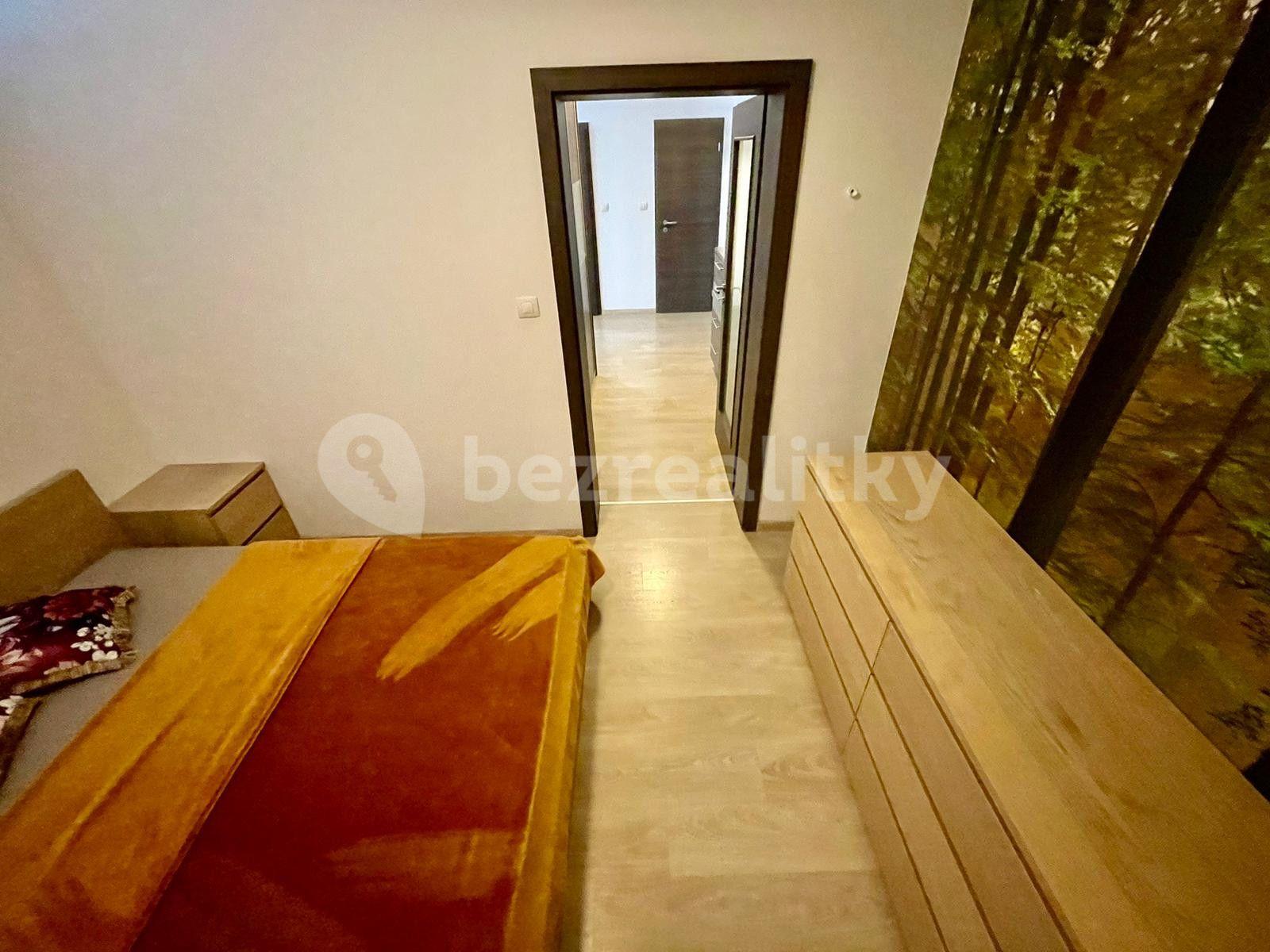 Pronájem bytu 4+1 62 m², Bosákova, Petržalka, Bratislavský kraj