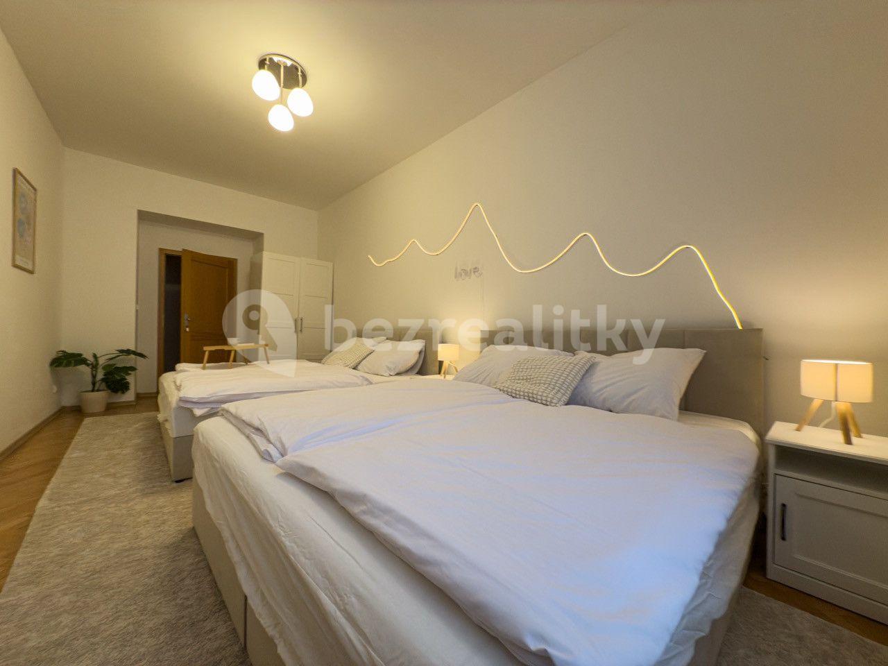 Pronájem bytu 3+kk 100 m², Londýnská, Praha, Praha