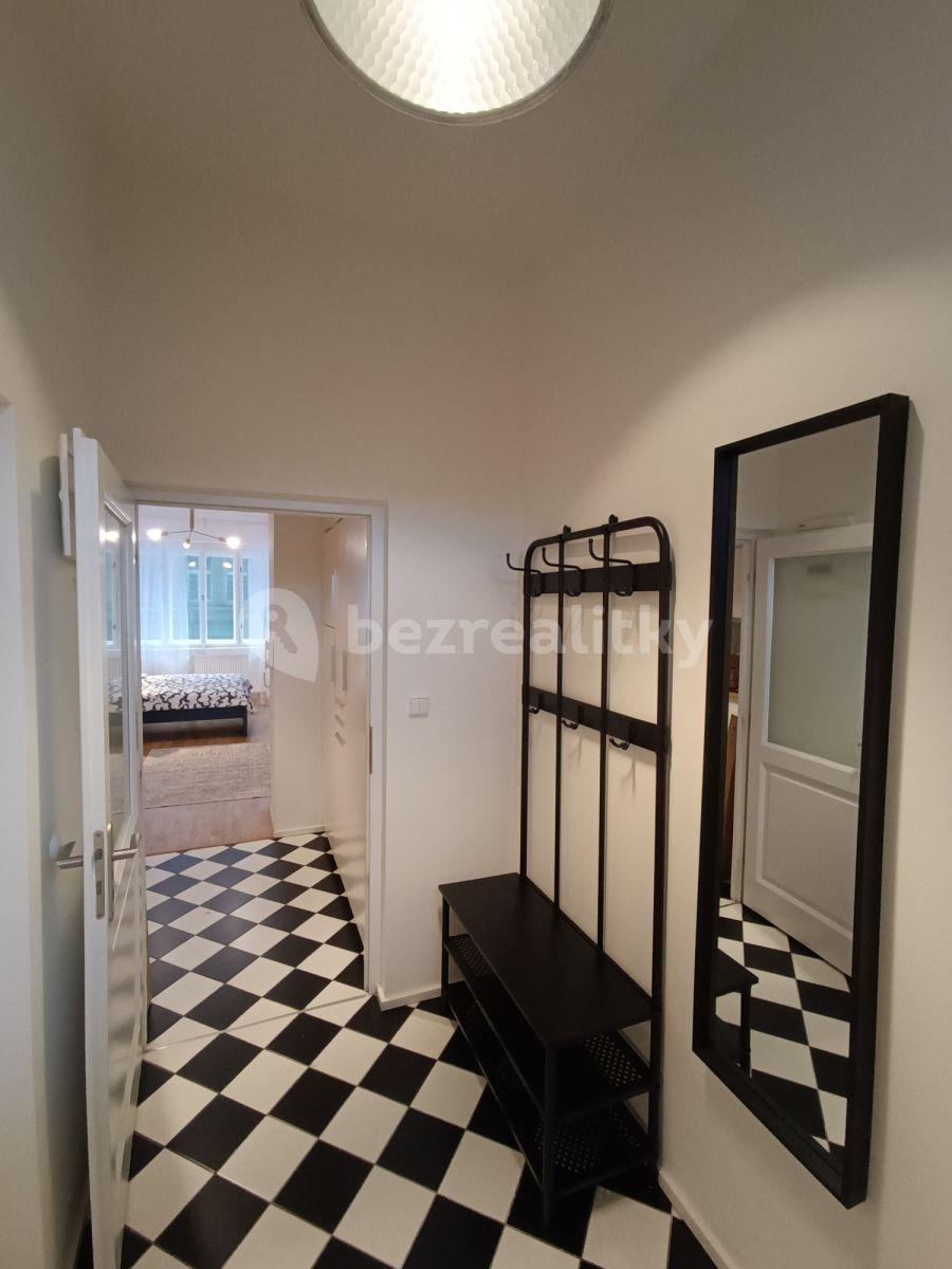 Pronájem bytu 1+kk 33 m², Milíčova, Praha, Praha