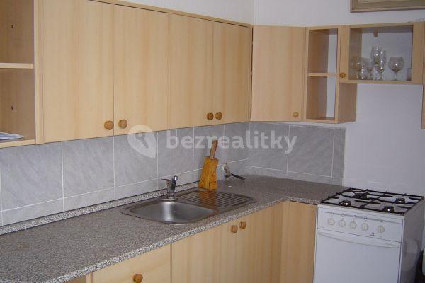 Pronájem bytu 2+1 54 m², Nám. Družby, 