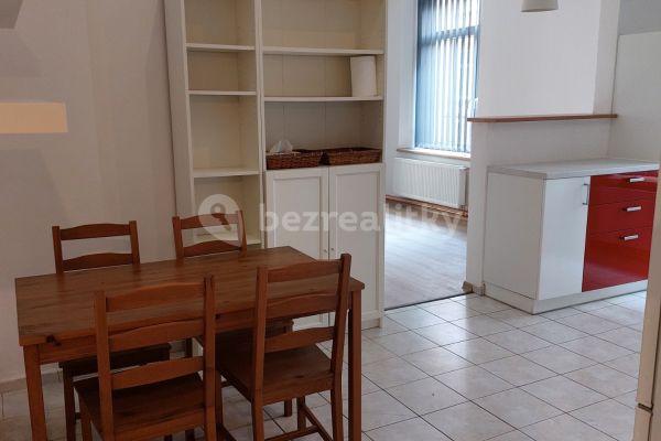 Pronájem bytu 2+1 68 m², Nerudova, 