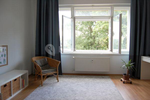 Pronájem bytu 2+1 73 m², Smetanovo nábřeží, Hradec Králové