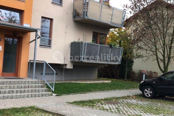 Pronájem bytu 2+kk 51 m², Obchodní, Rudná