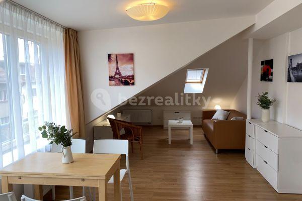 Pronájem bytu 3+kk 57 m², Průchova, 