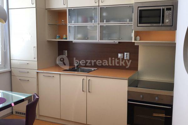 Pronájem bytu 1+1 37 m², Horolezecká, Praha 15