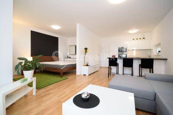 Pronájem bytu 2+kk 55 m², Makedonská, Hlavní město Praha