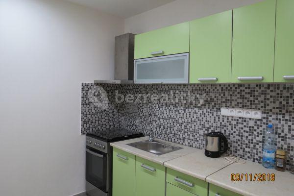 Pronájem bytu 2+kk 54 m², Na Urbance, Roudnice nad Labem