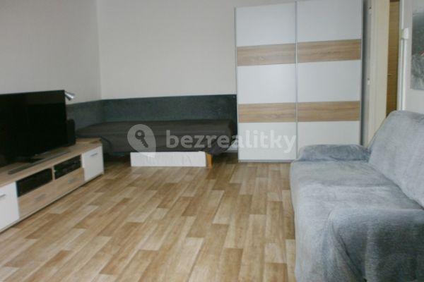 Pronájem bytu 1+kk 29 m², Tesaříkova, Hlavní město Praha