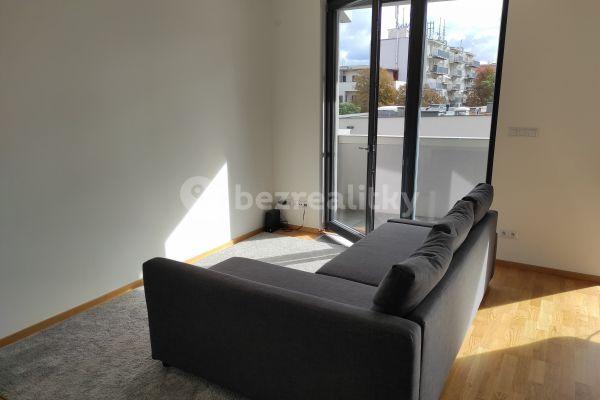 Pronájem bytu 1+kk 45 m², Osadní, Prague