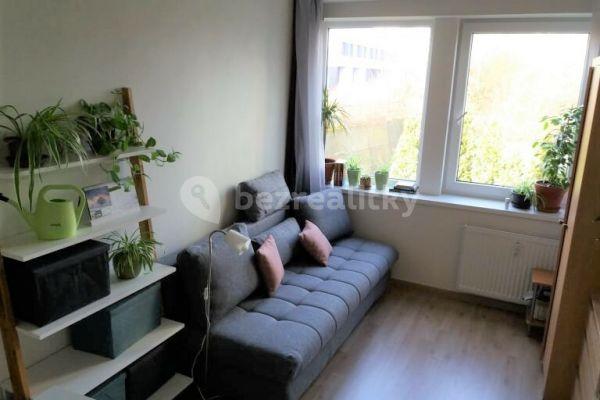 Pronájem bytu Garsoniéra 23 m², Peroutkova, Praha