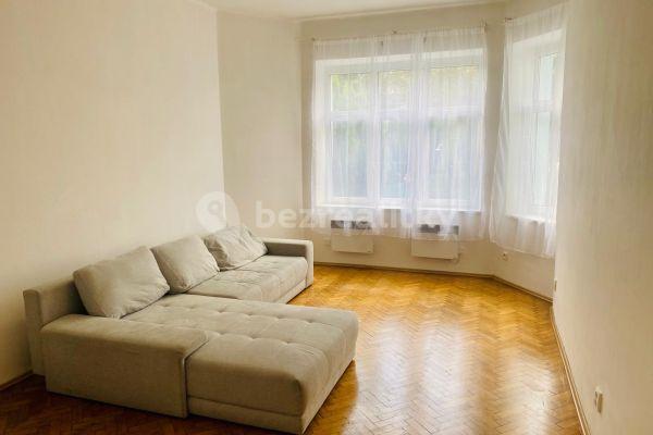 Pronájem bytu 2+kk 51 m², Husova, Pardubice, Pardubický kraj