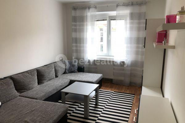 Pronájem bytu 2+kk 47 m², Šaldova, Praha