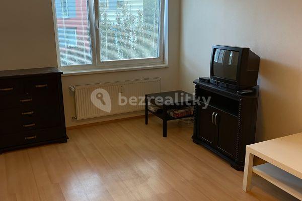 Pronájem bytu 1+kk 37 m², Trmická, Praha