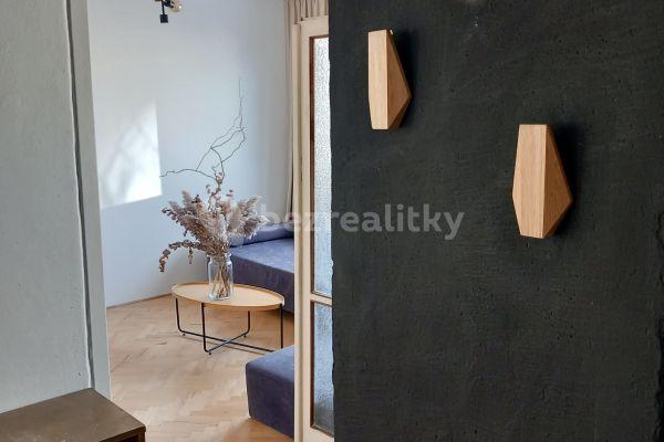 Pronájem bytu 2+1 57 m², Chomutovská, 