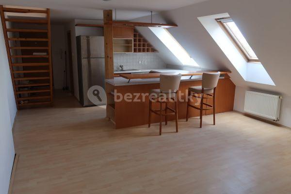 Pronájem bytu 2+kk 70 m², Lobezská, Plzeň, Plzeňský kraj