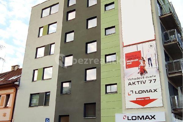 Pronájem bytu 2+kk 50 m², Železničního pluku, Pardubice, Pardubický kraj