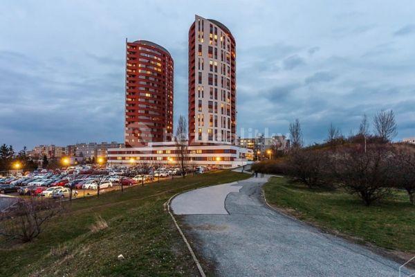 Prodej bytu 2+kk 71 m², Tlumačovská, Praha