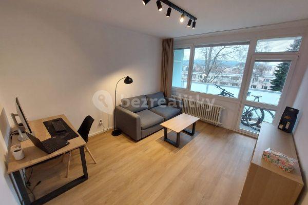Pronájem bytu 1+1 31 m², Na Výšině, Jablonec nad Nisou, Liberecký kraj