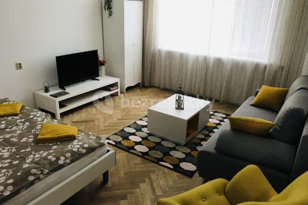 Pronájem bytu 1+1 42 m², Moskovská, Bratislava - mestská časť Staré Mesto