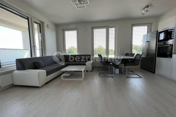 Pronájem bytu 3+kk 71 m², Wassermannova, Prague