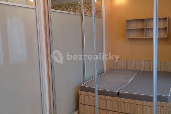 Prodej bytu 3+kk 56 m², Troilova, Praha