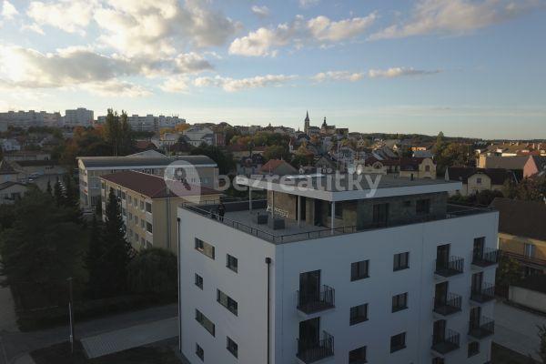 Pronájem bytu 2+kk 60 m², Čechova, Kladno