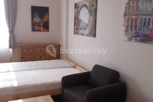 Pronájem bytu 1+1 42 m², Slivenecká, Hlavní město Praha