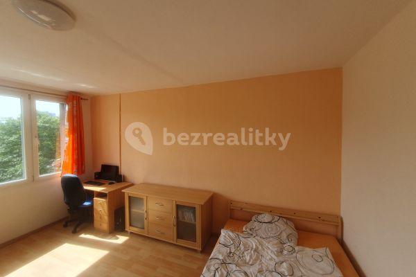 Pronájem bytu 1+kk 28 m², Novodvorská, Hlavní město Praha