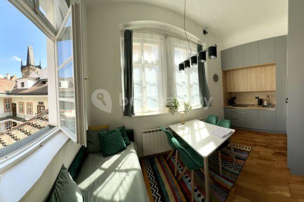 Pronájem bytu 2+1 40 m², Mostecká, Praha