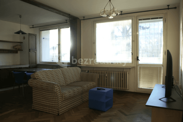 Prodej bytu 3+1 67 m², Pujmanové, Praha