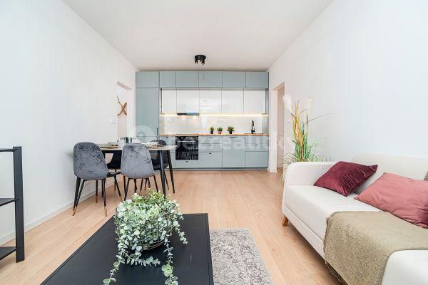 Prodej bytu 4+kk 74 m², Lešenská, Praha