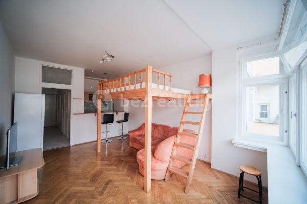 Pronájem bytu 1+kk 36 m², Štefánikova, Praha