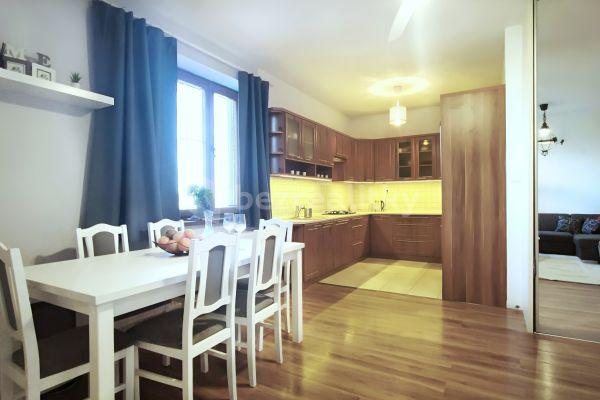 Prodej bytu 3+1 70 m², Jaskový rad, Bratislava