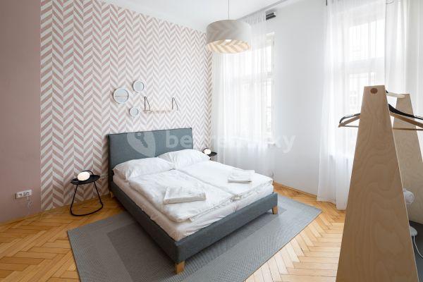 Pronájem bytu 2+1 68 m², Francouzská, Praha