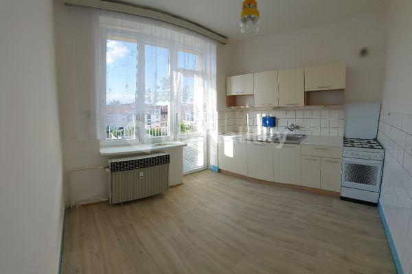 Pronájem bytu 2+1 63 m², U Koruny, Hradec Králové
