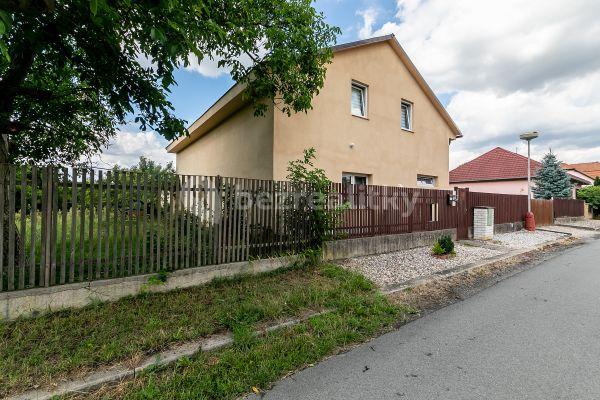 Prodej domu 320 m², pozemek 1.032 m², Luční, 