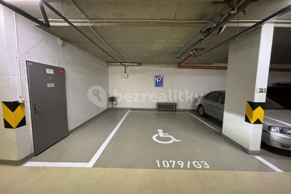 Pronájem garáže 18 m², Poděbradská, Praha, Praha