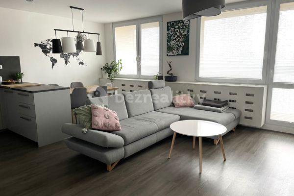 Prodej bytu 3+kk 77 m², Novodvorská, Hlavní město Praha