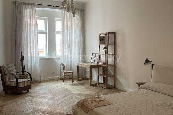 Pronájem bytu 2+1 75 m², Melantrichova, Praha