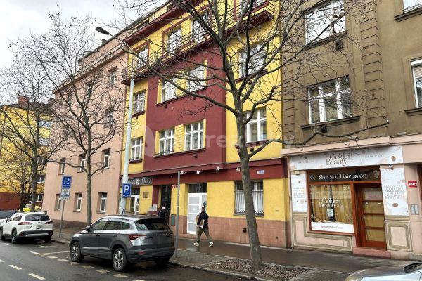 Pronájem bytu 1+kk 29 m², Hartigova, Praha