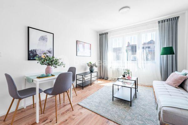 Prodej bytu 3+kk 55 m², Olbrachtova, Hlavní město Praha