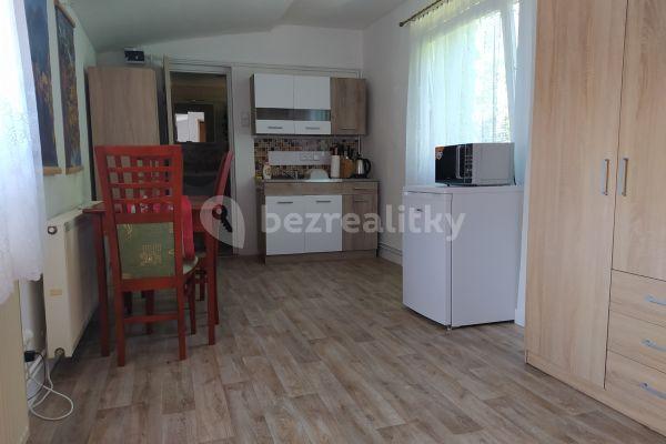 Pronájem bytu 3+kk 53 m², Máchova, Bělá pod Bezdězem, Středočeský kraj